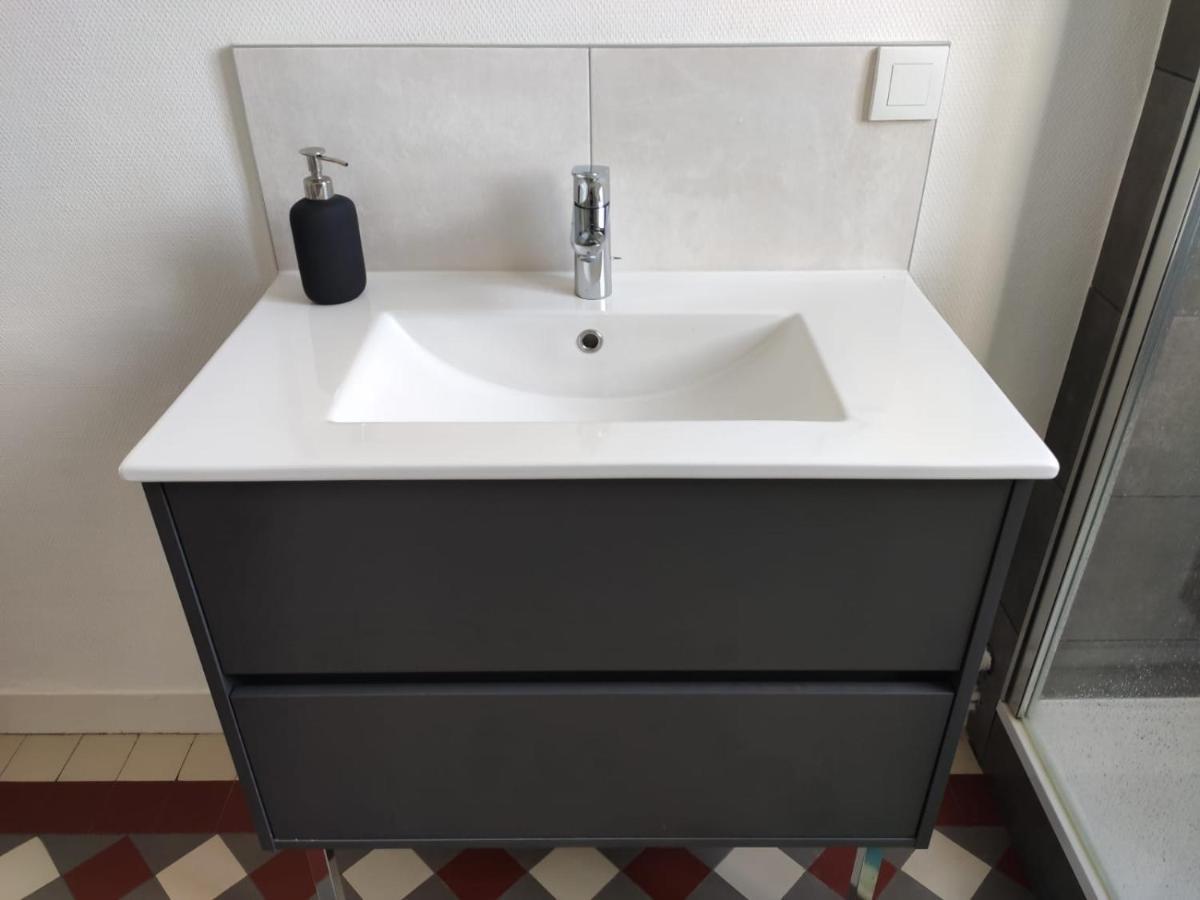 Appartement 1-6 Pers Situe Entre Les Ponts 쏘뮤흐 외부 사진