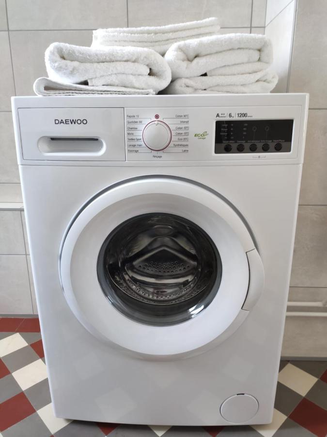 Appartement 1-6 Pers Situe Entre Les Ponts 쏘뮤흐 외부 사진